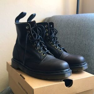 Dr Martens 1460 Pascal Harvest Black